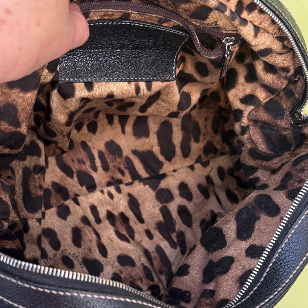 Vintage Dolce & Gabbana Black Leather Via San Damiano,7 - Milano Italia Tote Bag - Picture 14 of 16